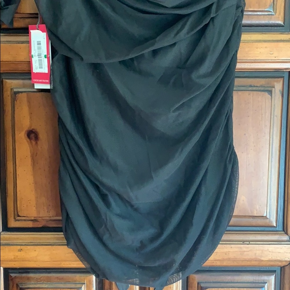 Vince Camuto Off the Shoulder top! - Picture 4 of 4